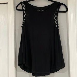 Khol’s Mudd - small - black tank top! Beautiful and comfortable!